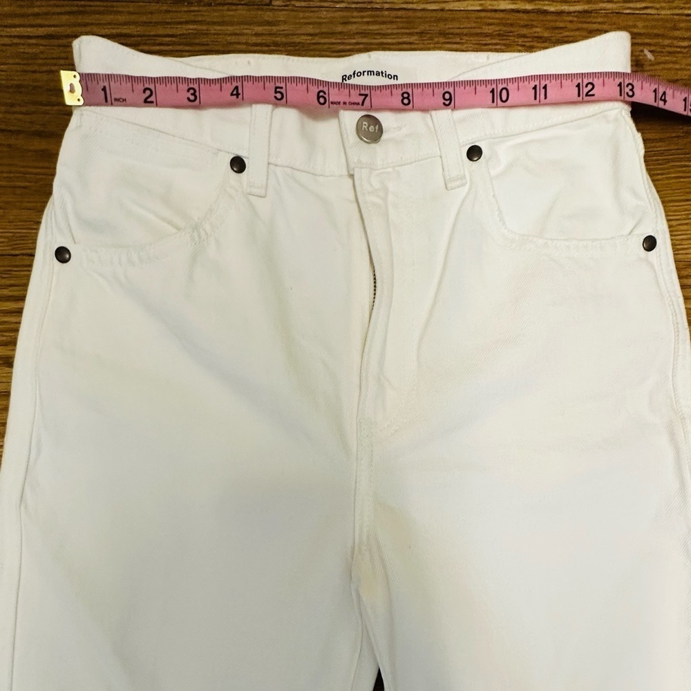 Reformation White Distressed Wash Vintage Jeans - Picture 3 of 11